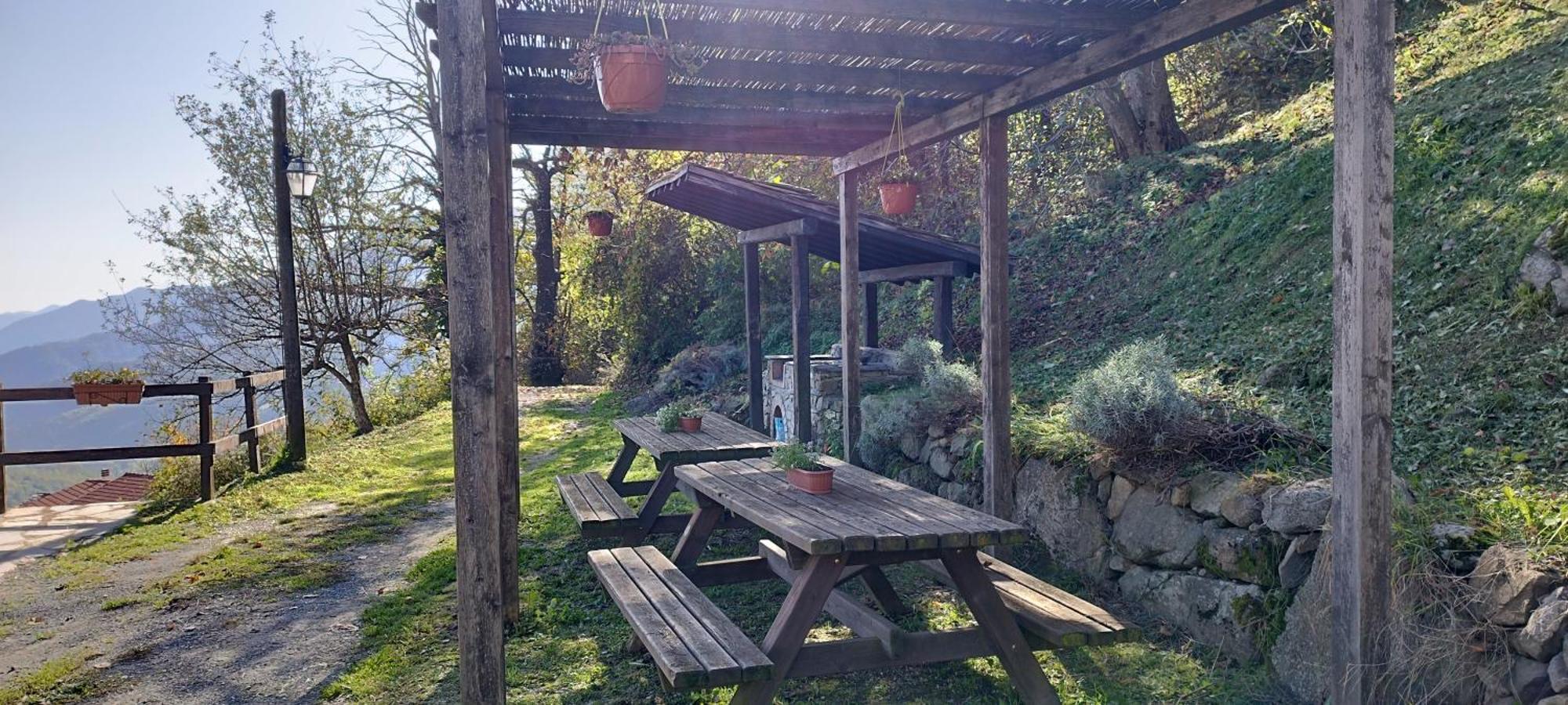 Rifugio Ca' Da Cardella Hotel Mendatica ภายนอก รูปภาพ